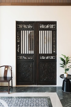 Laoteng Boutique Hotel,,2 star