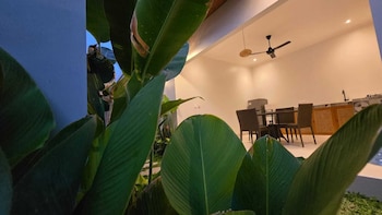 Adyatma Ubud,,4 star