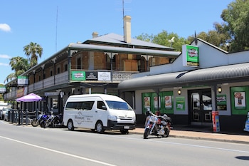 Mannum Hotel,,2 star