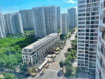 vinhomes grand park serviced apartment