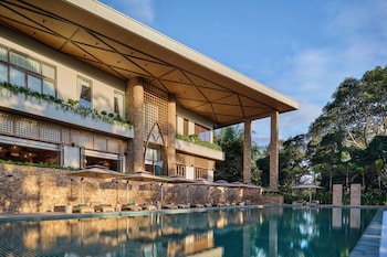 Samanea Wellness Resort,,5 star
