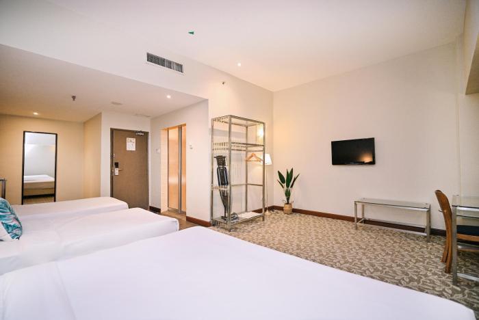 kingston hotel 10 at bukit jalil