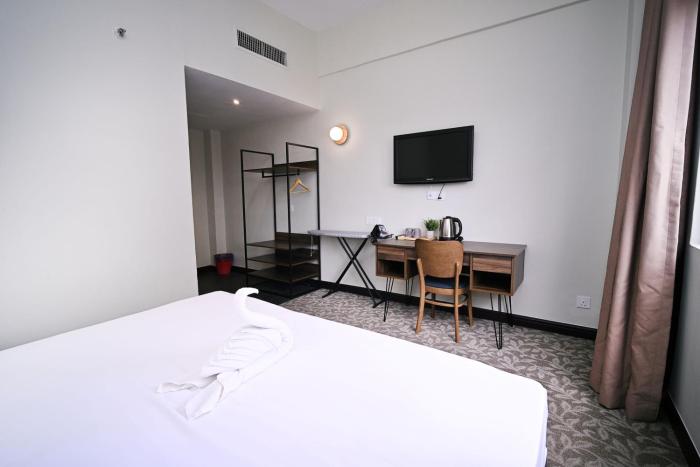 kingston hotel 10 at bukit jalil