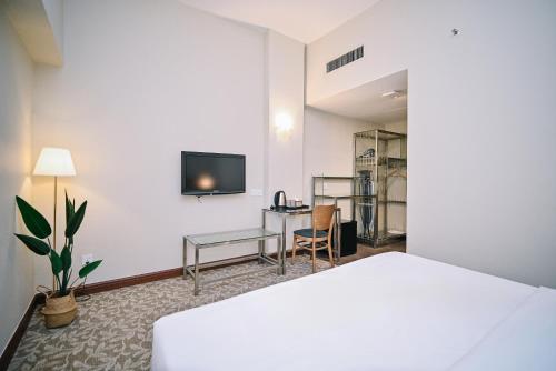kingston hotel 10 at bukit jalil