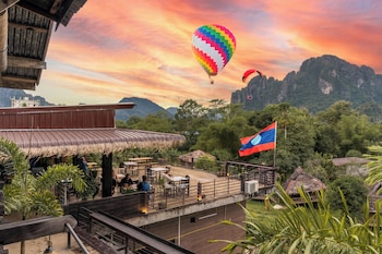 Ban Laos Guesthouse,,3 star
