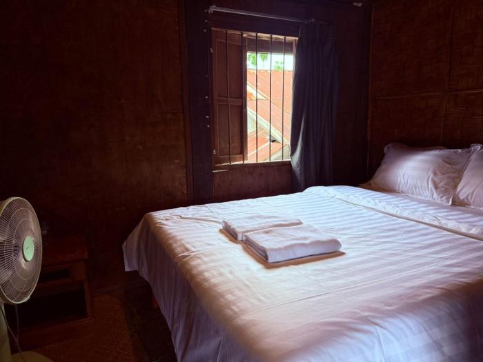 ban laos guesthouse