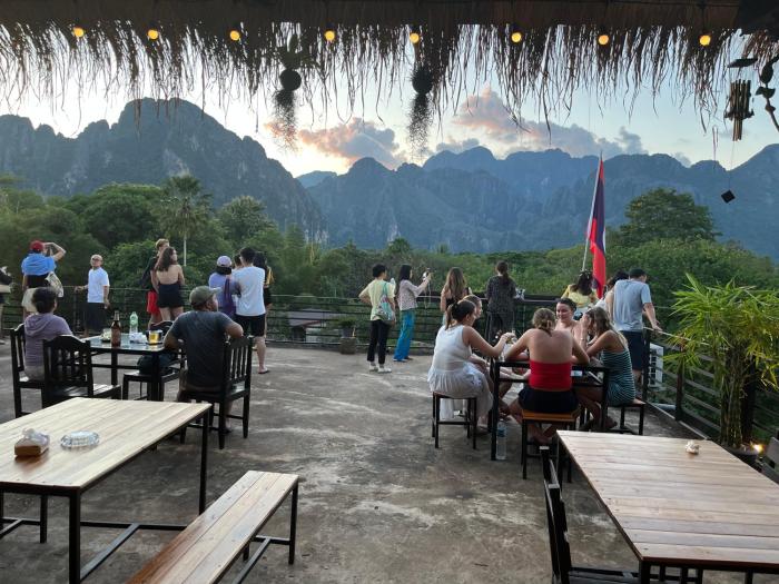 ban laos guesthouse