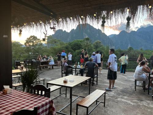 ban laos guesthouse