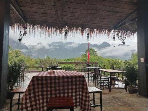 ban laos guesthouse