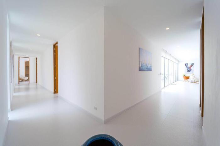 luxury villa at palm hills golfclub ph4a
