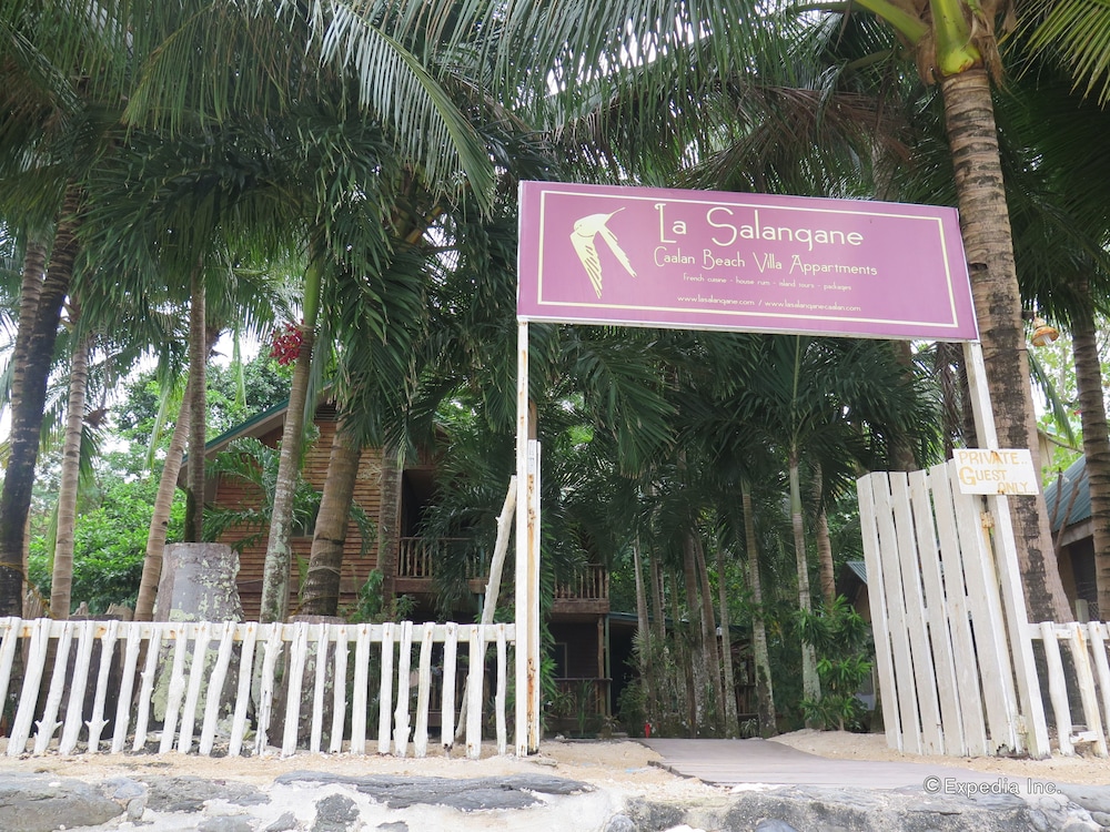 la salangane caalan beach villa