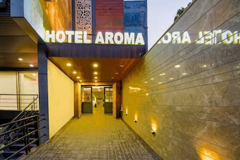 aroma hotel sultanpur