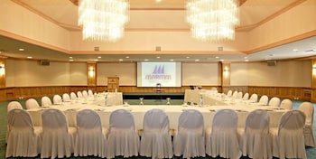 jacaranda pool villas with maritim 5 star beach resort access