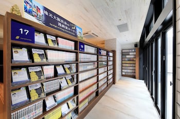 quintessa hotel osaka umeda comicandbooks