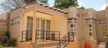 Belle Vie Apartments,,4 star