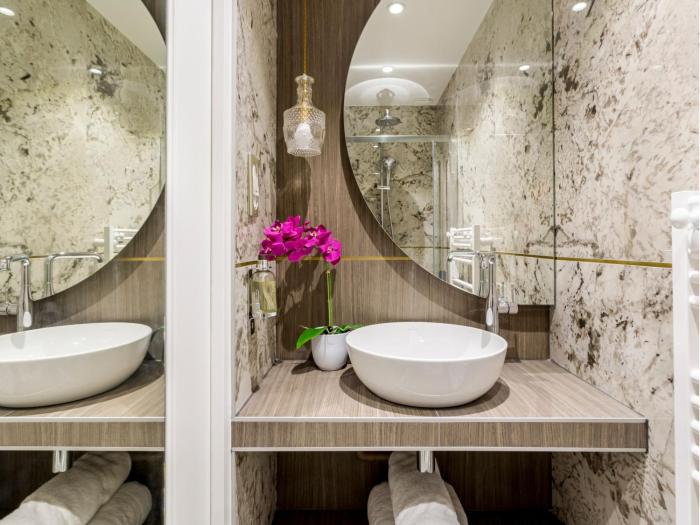 merveil luxury suite notre dame monge