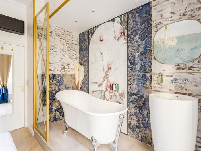 merveil luxury suite marais republique
