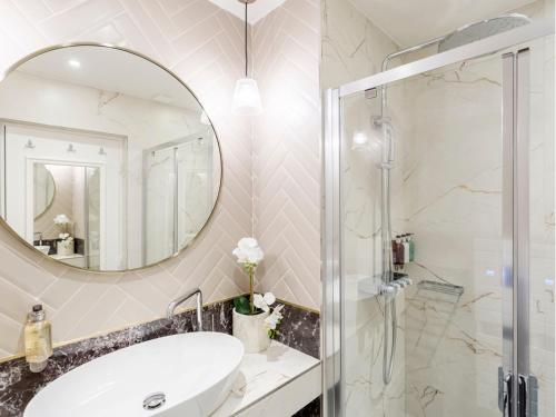 merveil luxury suite marais republique