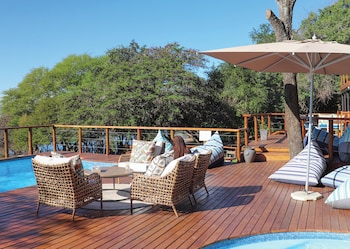 sobhengu lodge by dream resorts