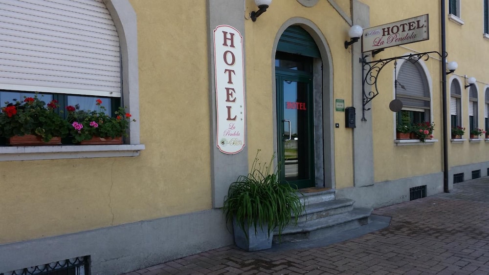 hotel la pendola