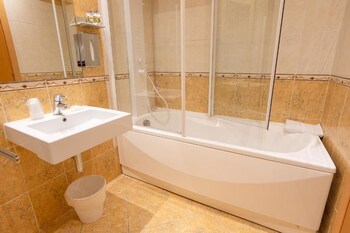 Hotel Planet International,,4 star