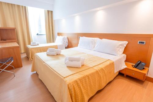 hotel planet international