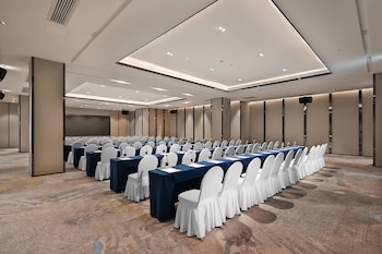 k international hotel