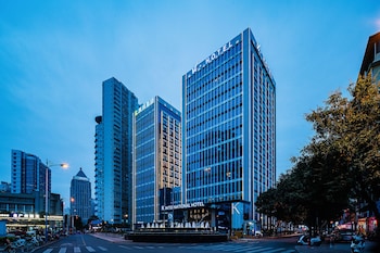 k international hotel