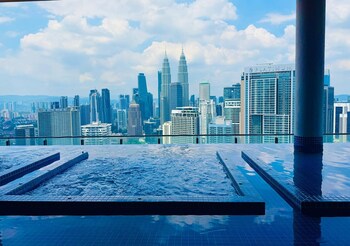 The Colony By Infinitum Klcc Aura Suites,,3 star