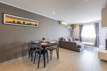 Modern Condo - 1Br T1 -501,,3 star