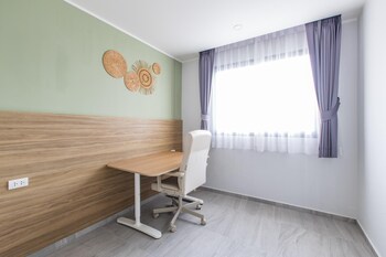 modern condo 1br and office t3 528