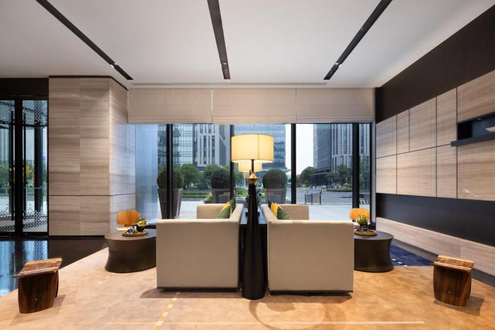 hampton by hilton nanjing north railway station