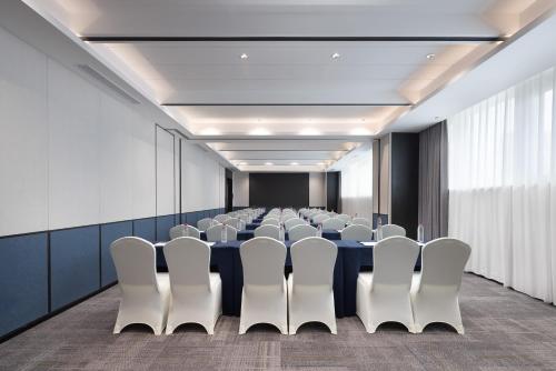 hampton by hilton nanjing north railway station