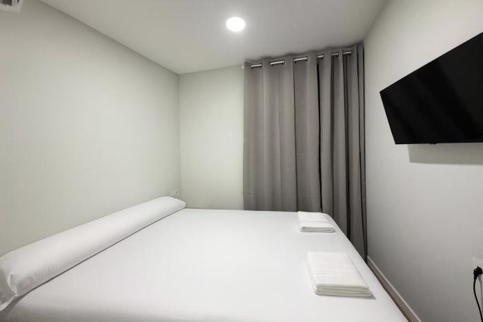 hostal alcorcon
