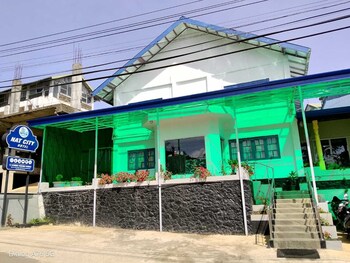 nat city hotel nuwaraeliya