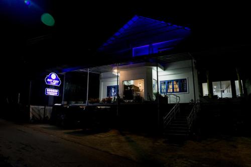 nat city hotel nuwaraeliya
