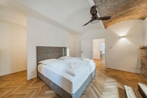 easy flat severingasse stylish 73sqm apartment near park and tram