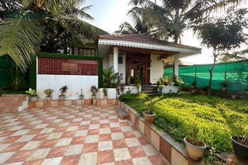 stay leisurely blue leaf 3bhk alibaug