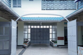 nakuru guest suites