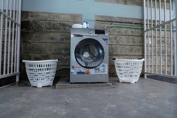nakuru guest suites