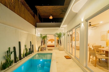 kokomo villas by aayan