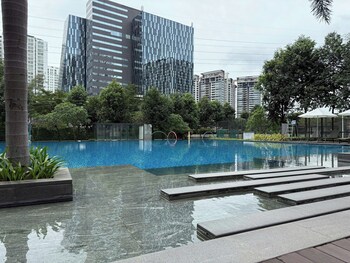 lang retreat apartment resort pool gym