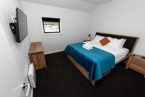 lot 7 studios and apartments
