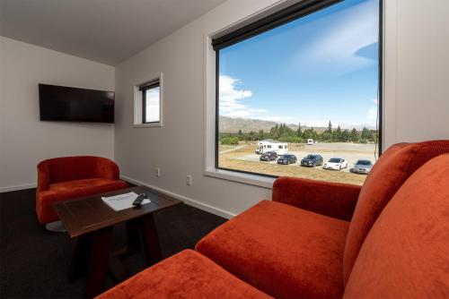 lot 7 studios and apartments