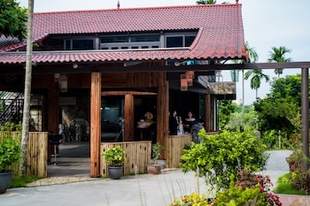 kovie hoa lac wellness and forest retreat