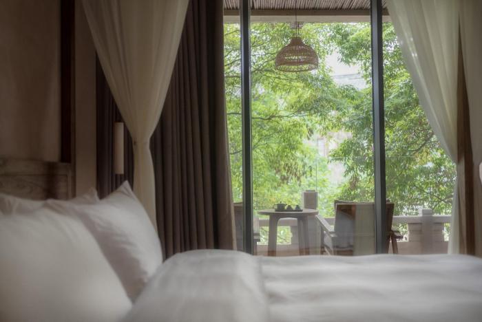 shishe spring designer homestay