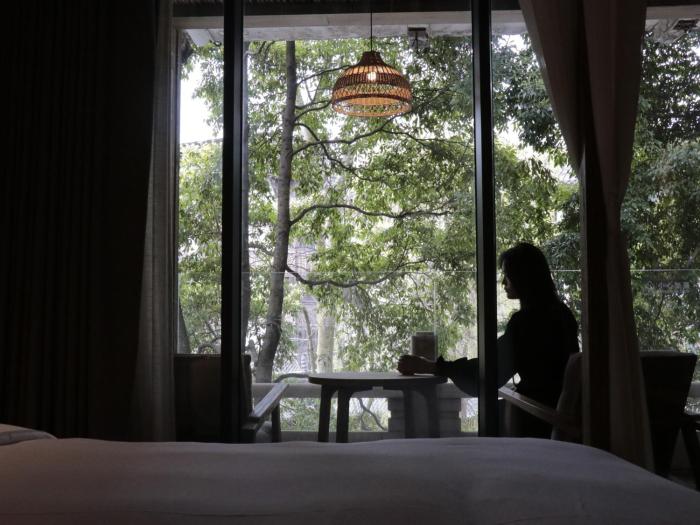 shishe spring designer homestay