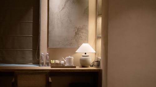 shishe spring designer homestay