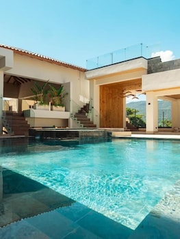 ocean winds hotel
