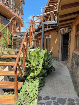 Hotel Y Restaurante Miconia,,3 star